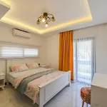 Вилла Luxury With Private Pool In Oeluedeniz, *